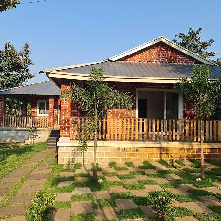 Brick Villa Karjat Ngoại thất bức ảnh